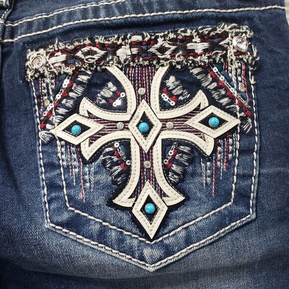 MISS ME CHLOE BOOT Jeans Women's Size 30 Embellished Cross Style #M3437B in EUC - Picture 11 of 16